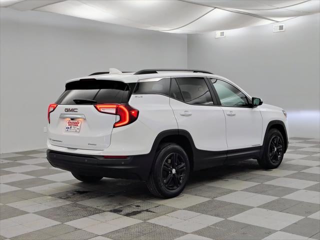 2022 GMC Terrain AWD SLE