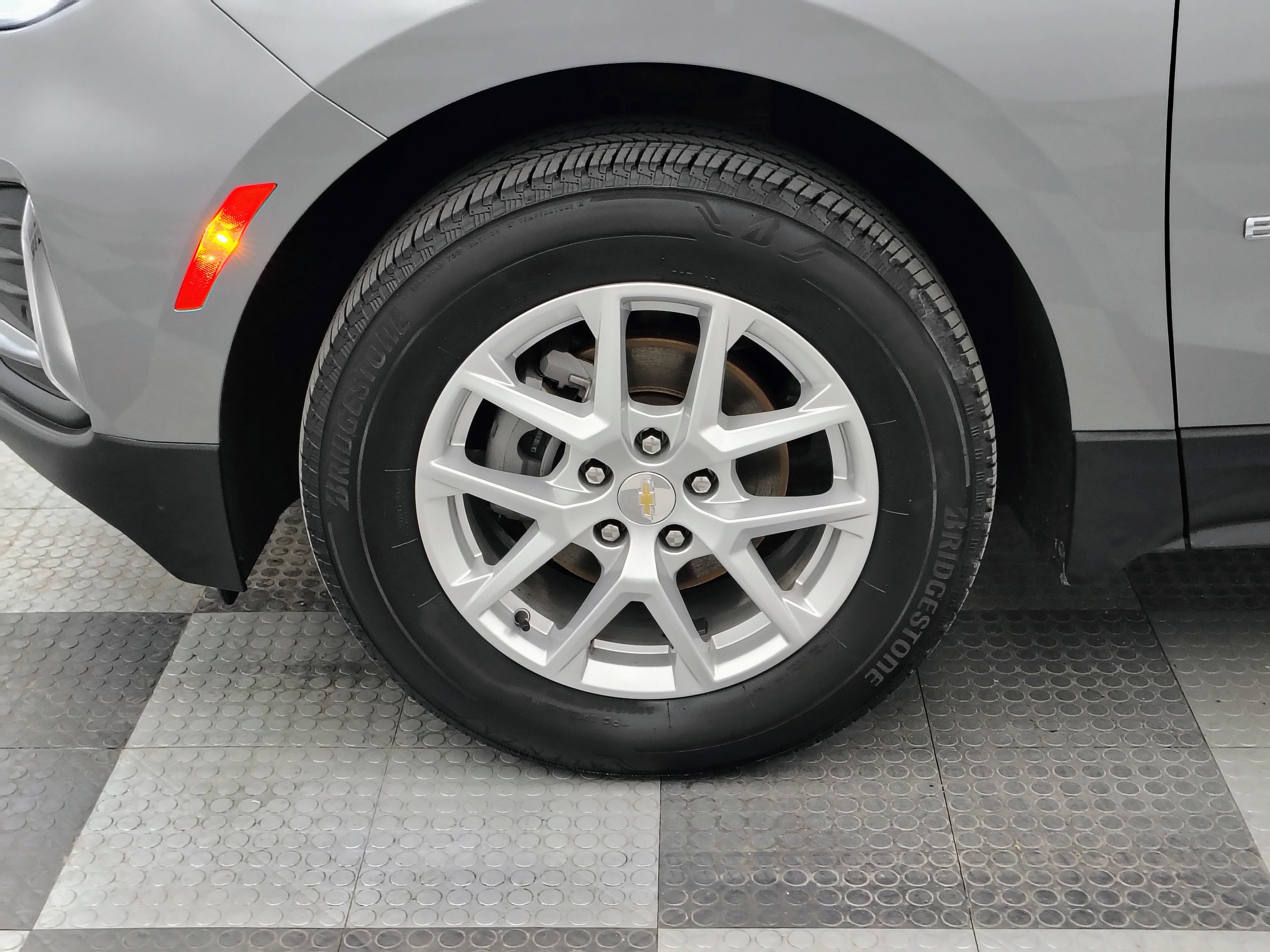 2024 Chevrolet Equinox AWD LT