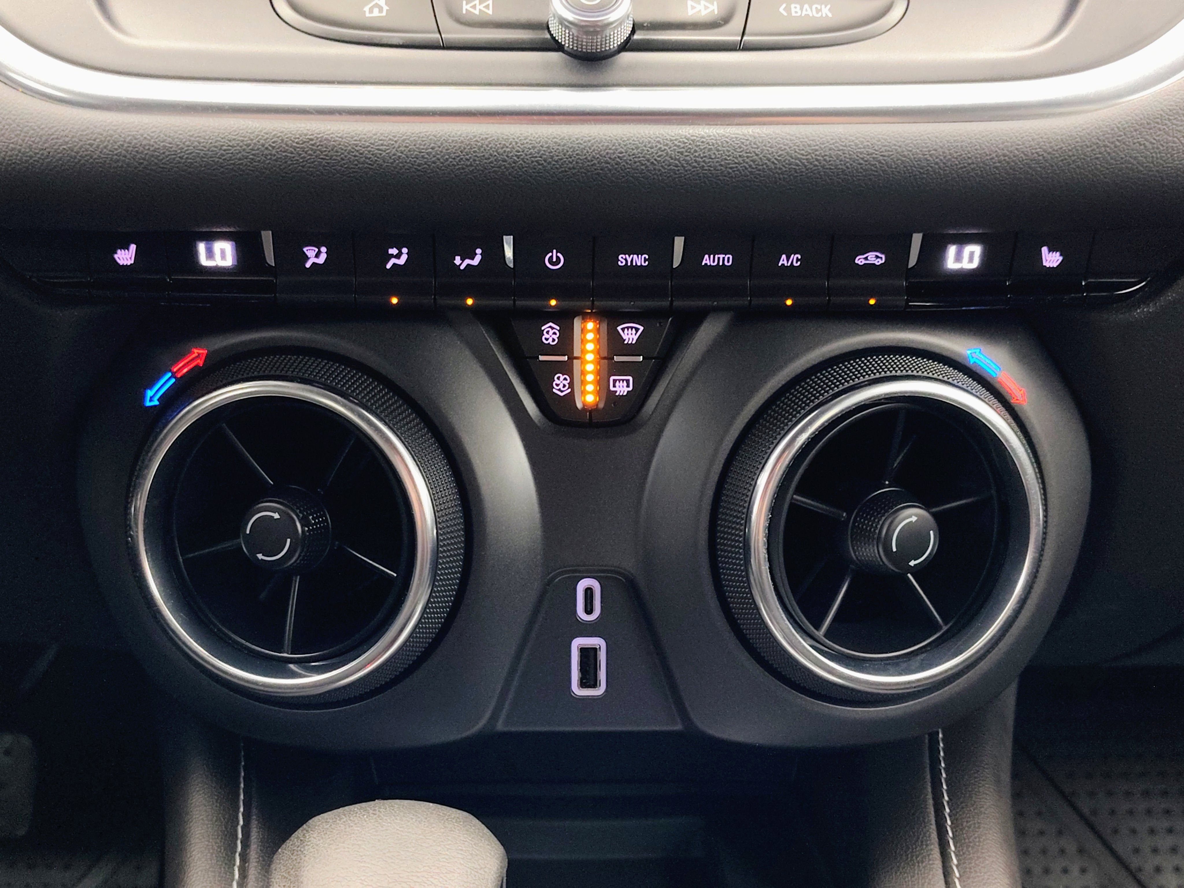 2024 Chevrolet Blazer AWD 2LT