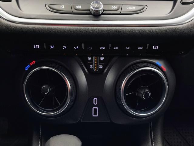 2023 Chevrolet Blazer AWD 2LT