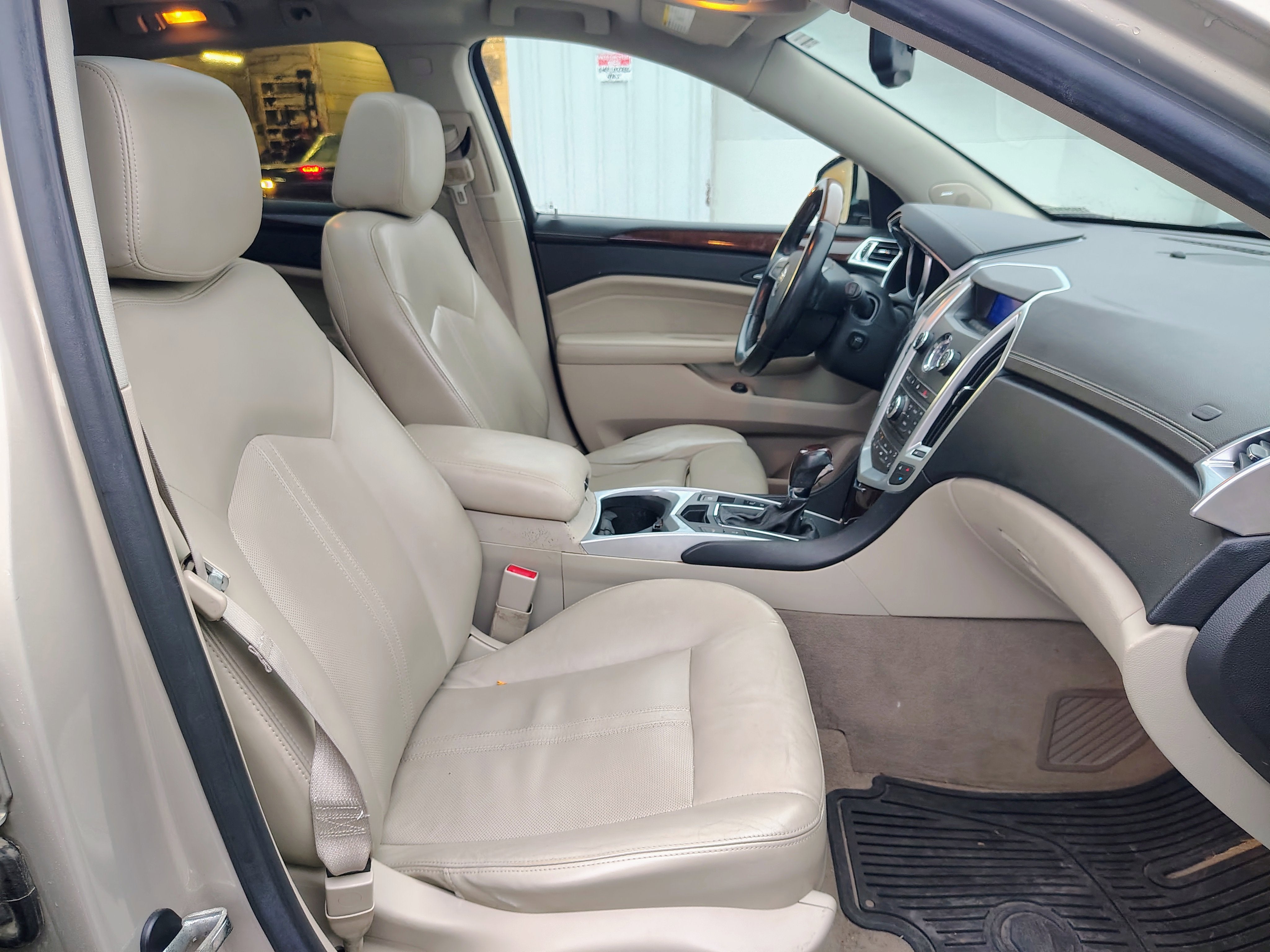 2011 Cadillac SRX Luxury