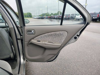 2002 Nissan Sentra XE