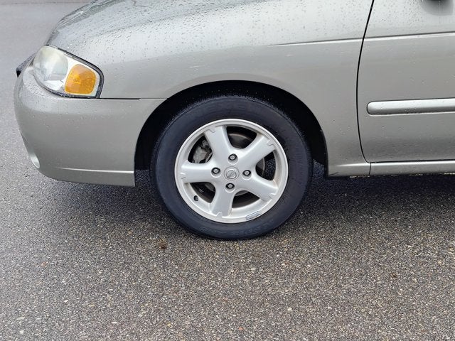 2002 Nissan Sentra XE