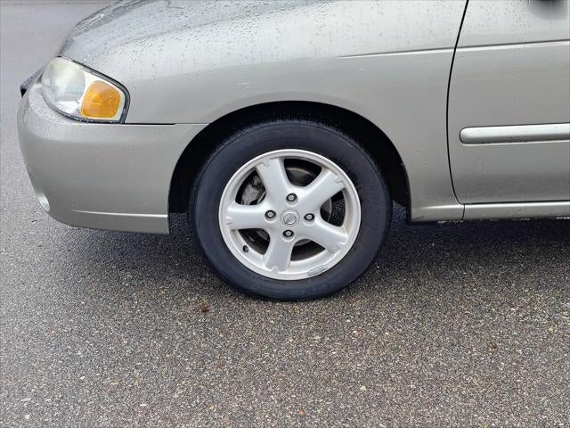 2002 Nissan Sentra XE