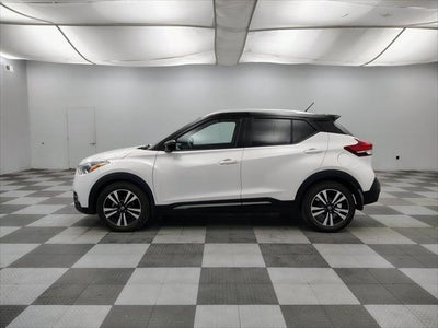 2020 Nissan Kicks SR