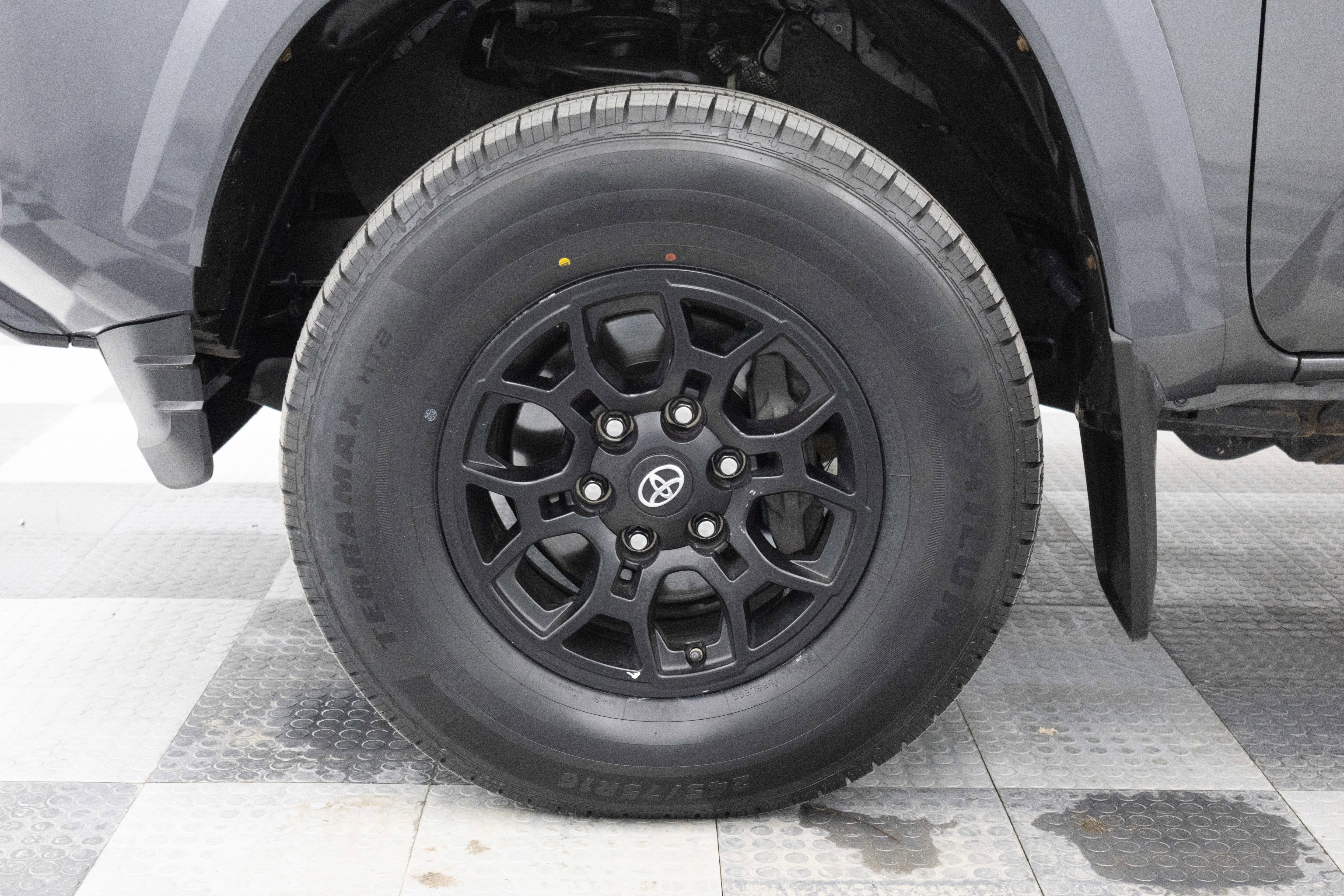 2020 Toyota Tacoma SR5