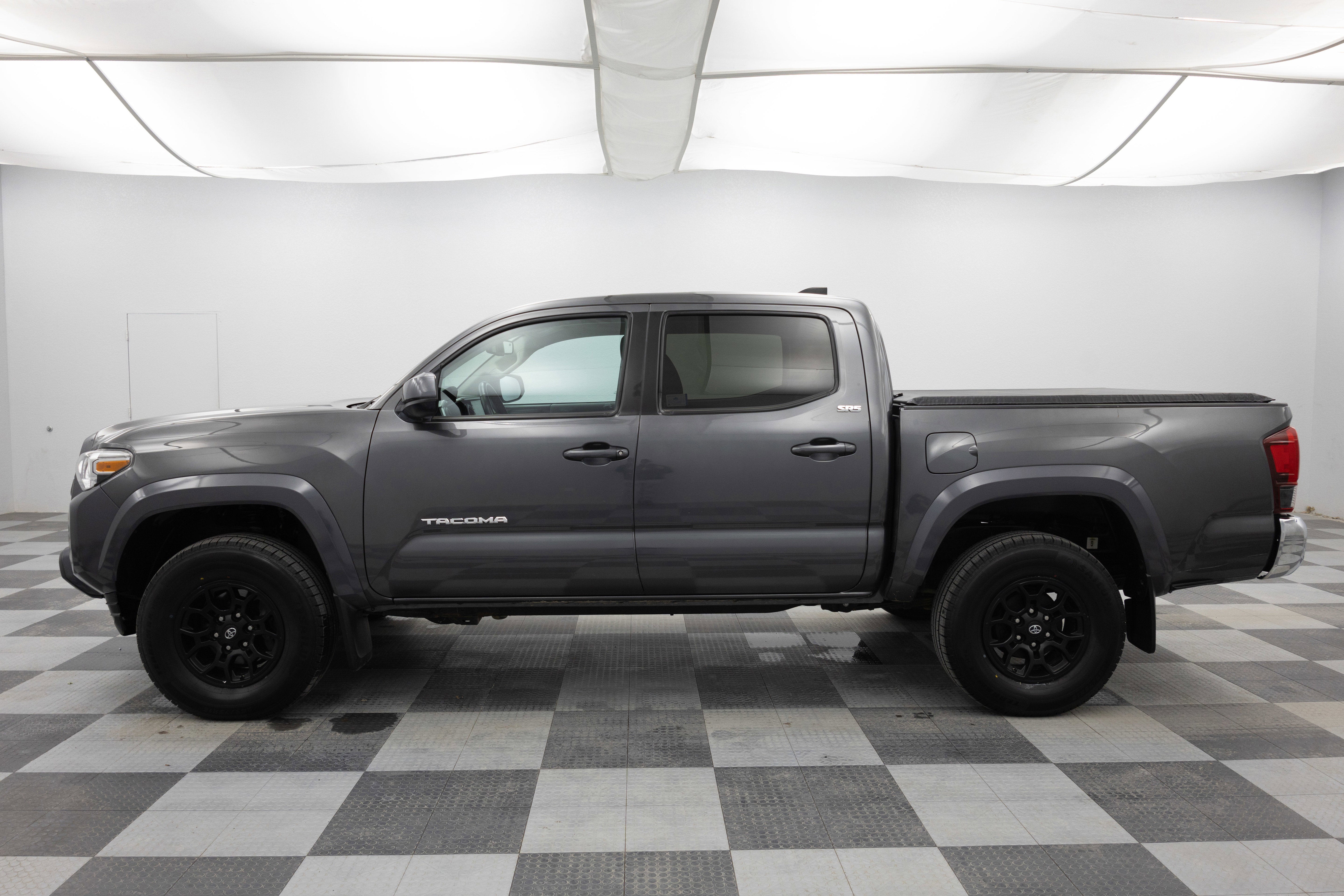 2020 Toyota Tacoma SR5