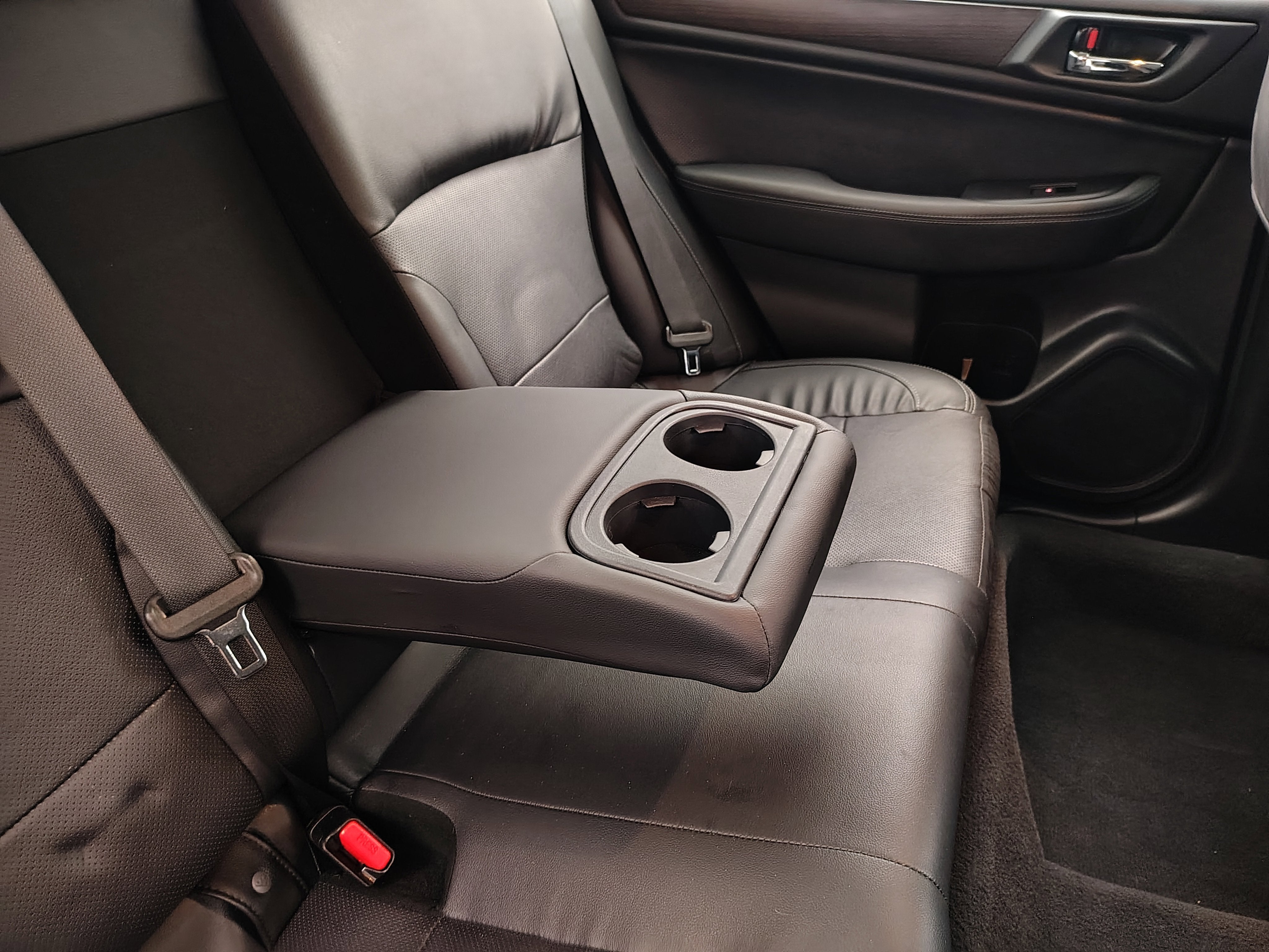 2016 Subaru Legacy 2.5i Limited