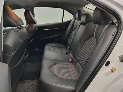 2019 Toyota Camry SE