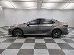 2022 Toyota Camry Hybrid LE