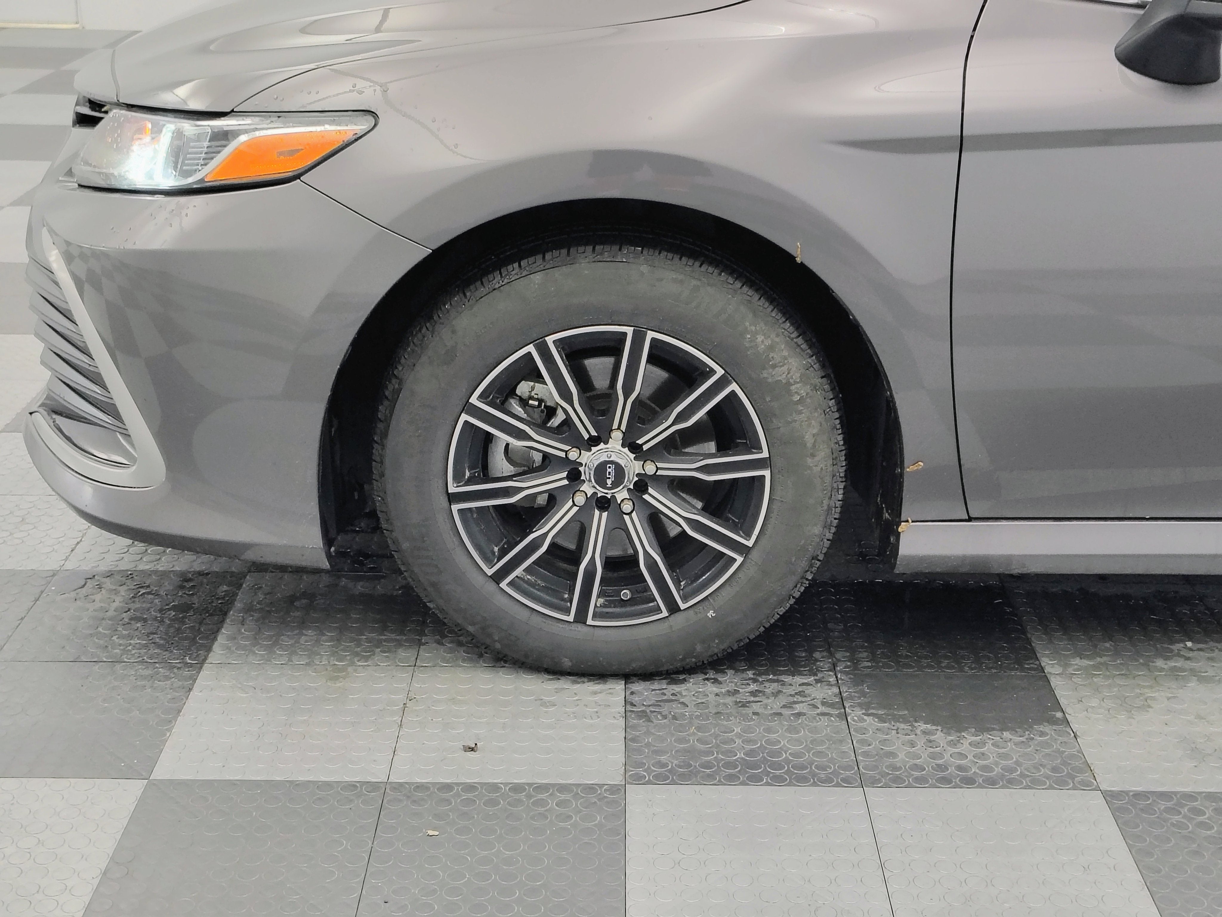 2022 Toyota Camry Hybrid LE