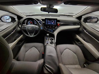 2022 Toyota Camry Hybrid LE
