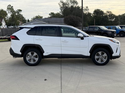 2024 Toyota RAV4 Hybrid LE