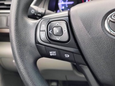 2016 Toyota Camry SE