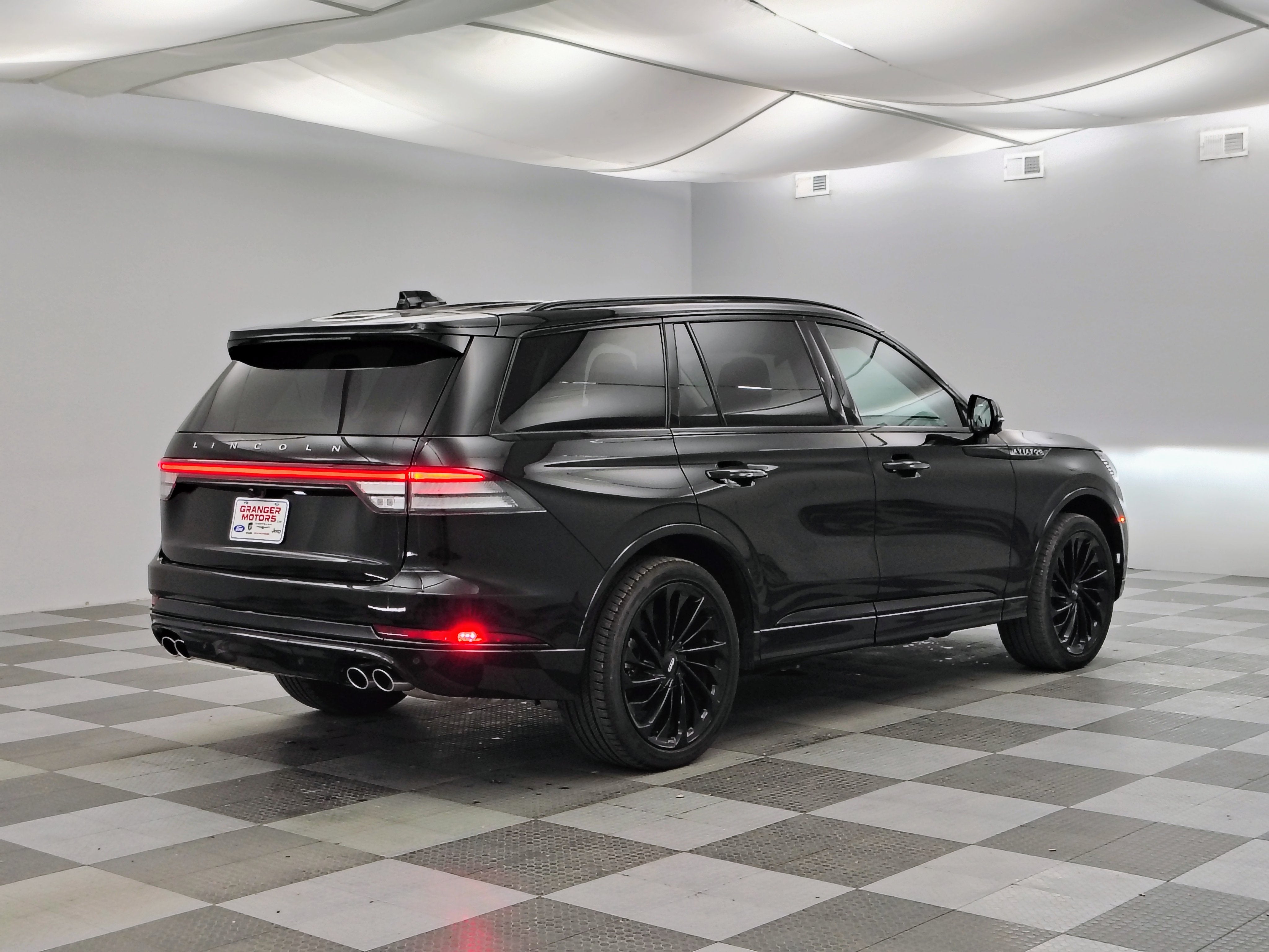 2025 Lincoln Aviator Reserve