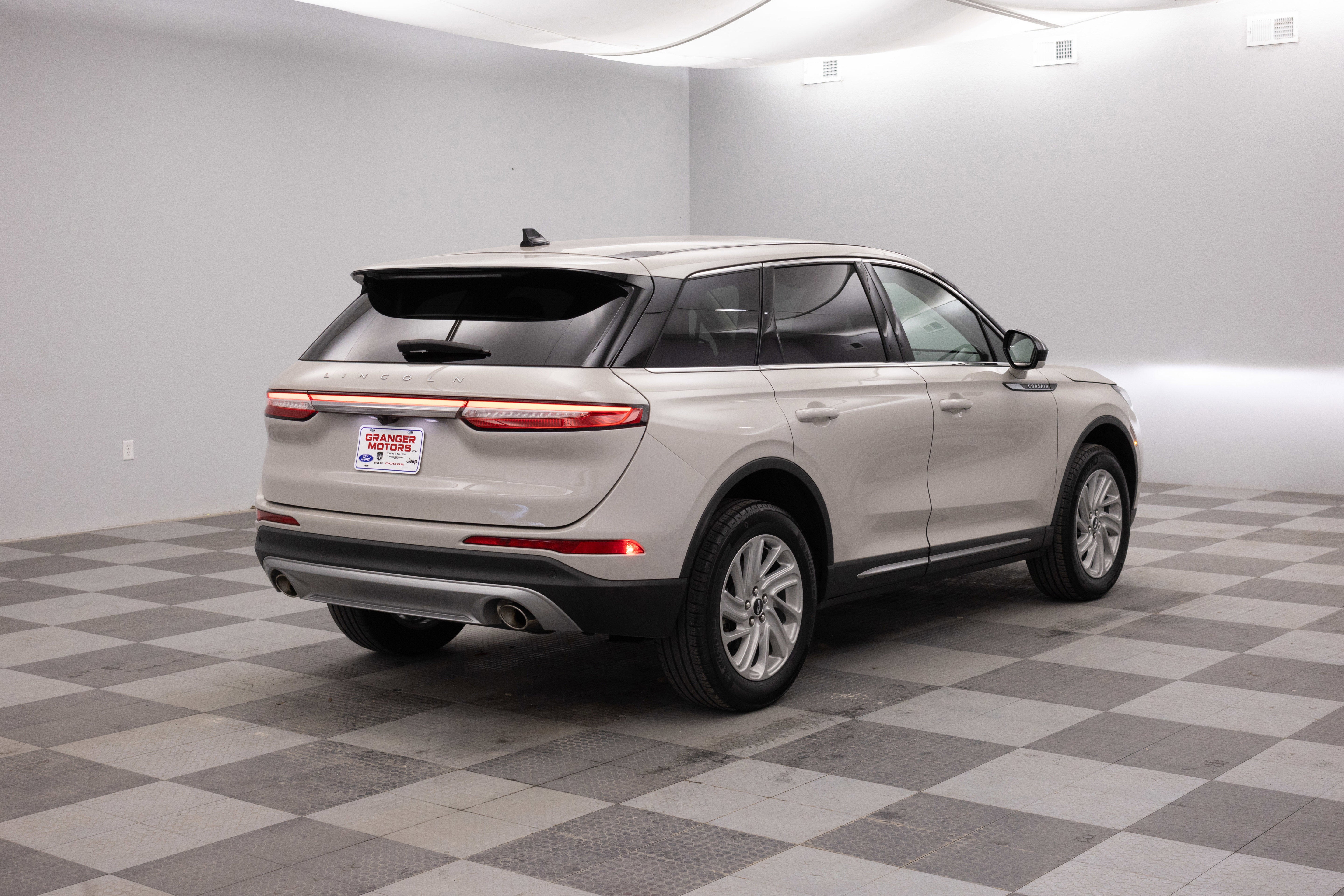 2024 Lincoln Corsair Premiere