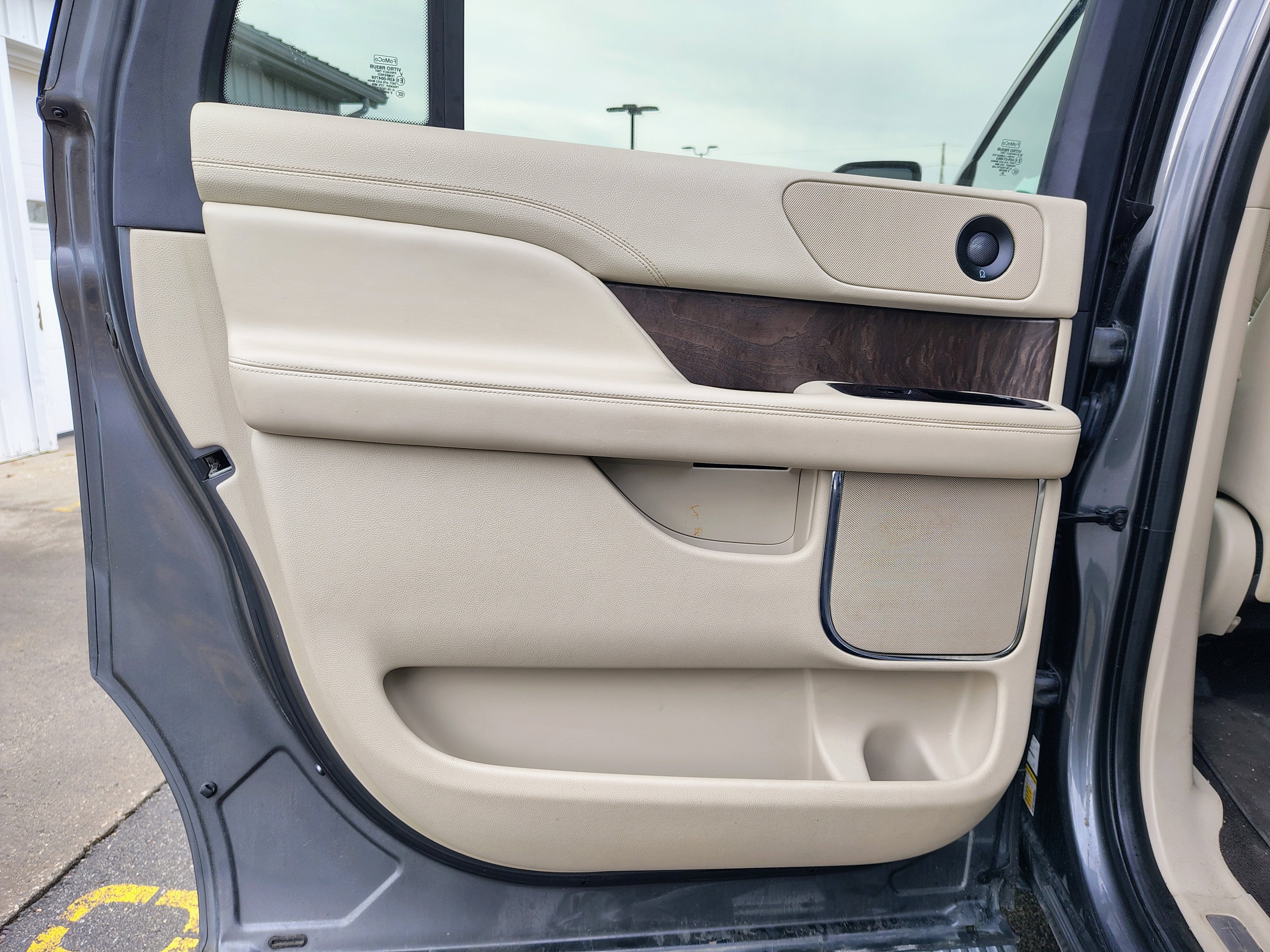 2021 Lincoln Navigator L Reserve