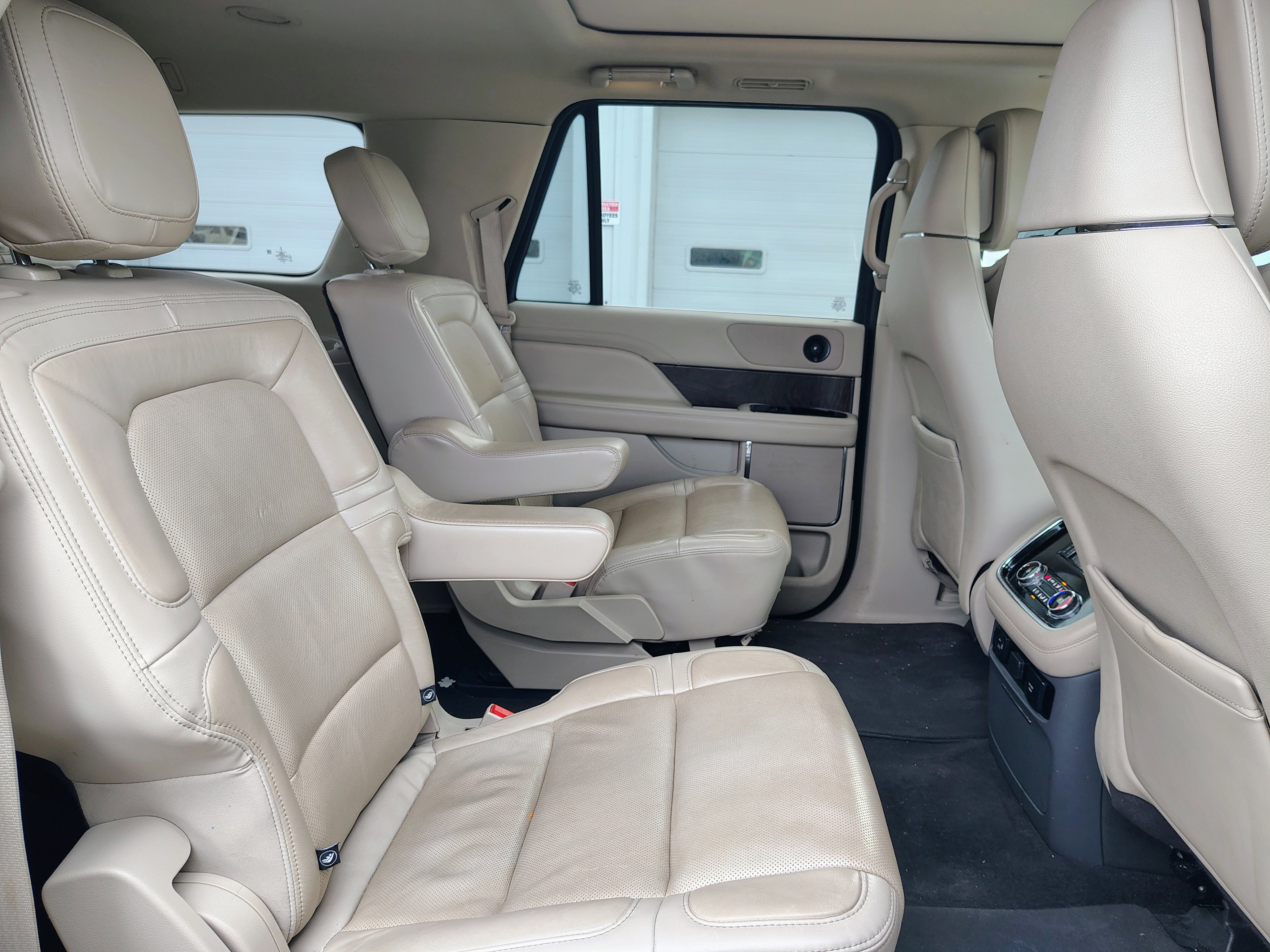 2021 Lincoln Navigator L Reserve