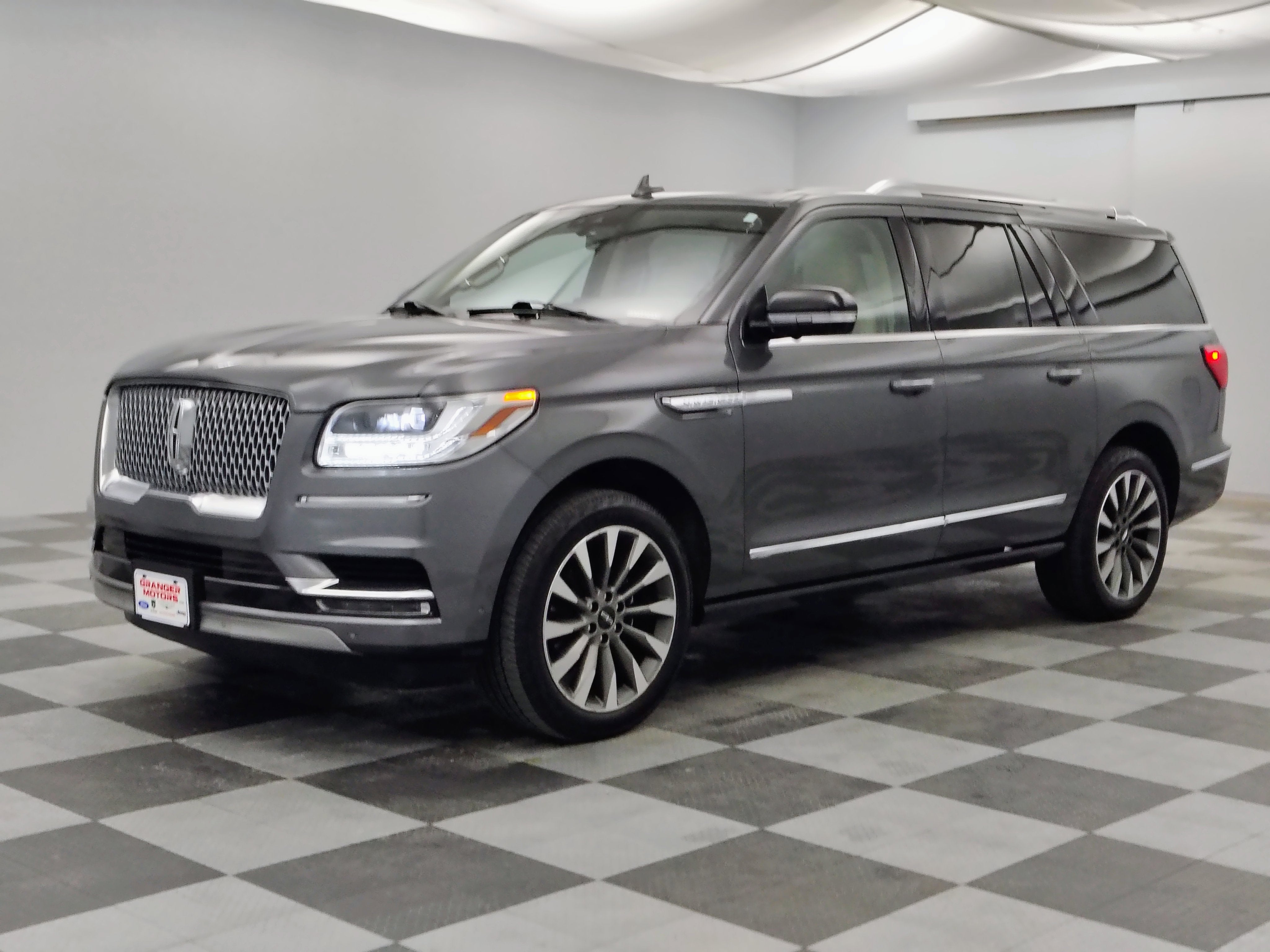 2021 Lincoln Navigator L Reserve