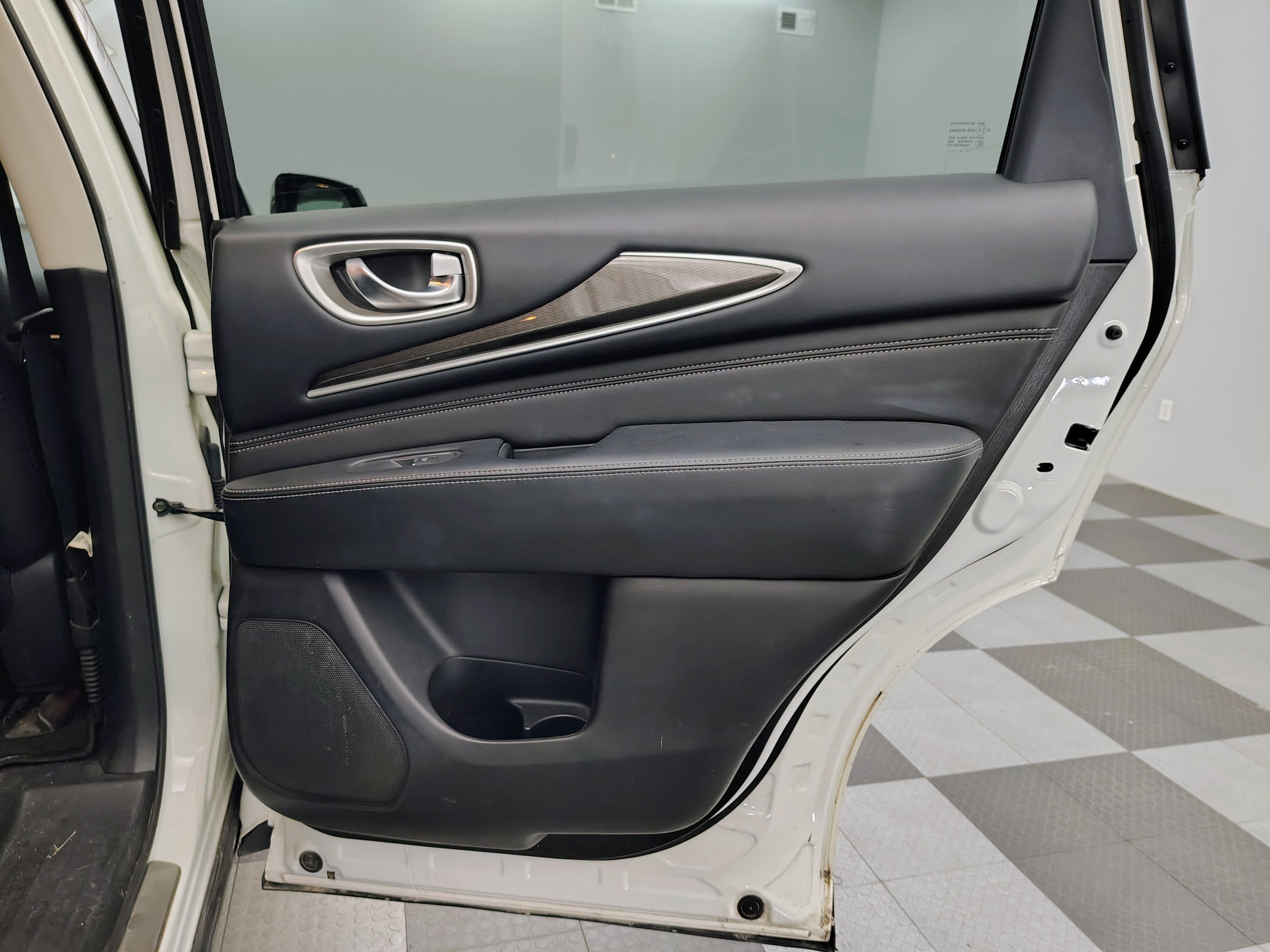 2017 INFINITI QX60 Base