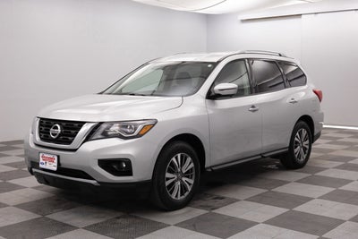 2020 Nissan Pathfinder SL