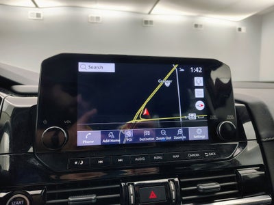 2023 Nissan Pathfinder SL 4WD
