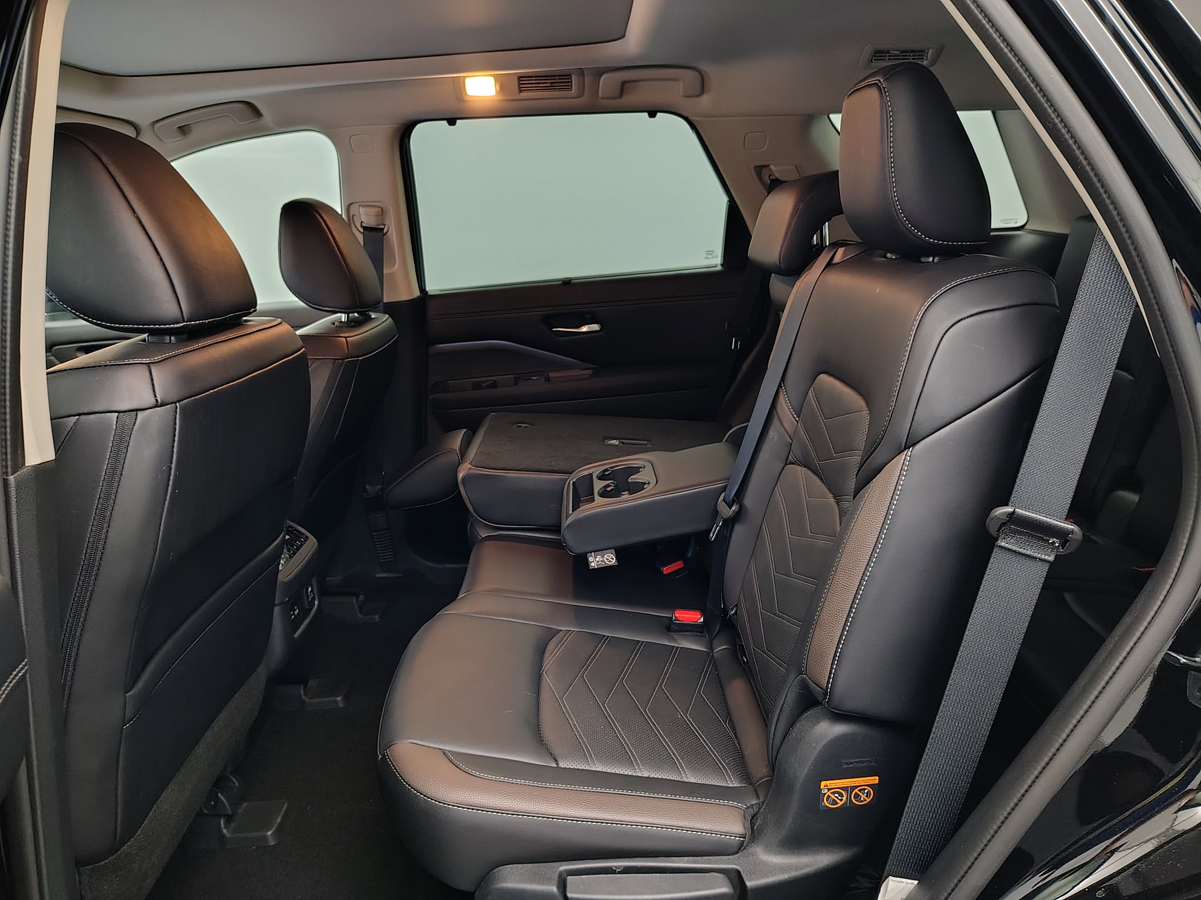 2024 Nissan Pathfinder Platinum 4WD