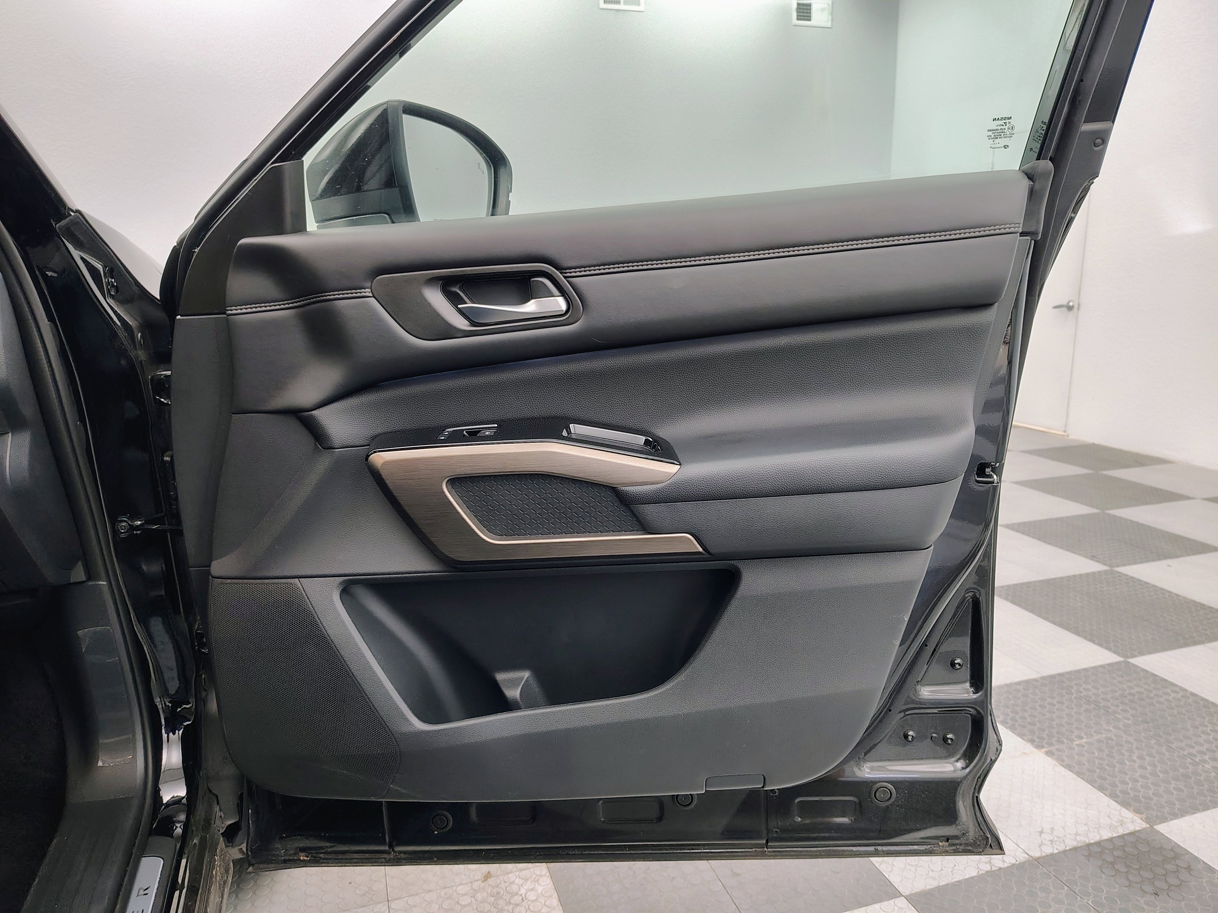 2024 Nissan Pathfinder Platinum 4WD
