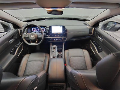 2024 Nissan Pathfinder Platinum 4WD