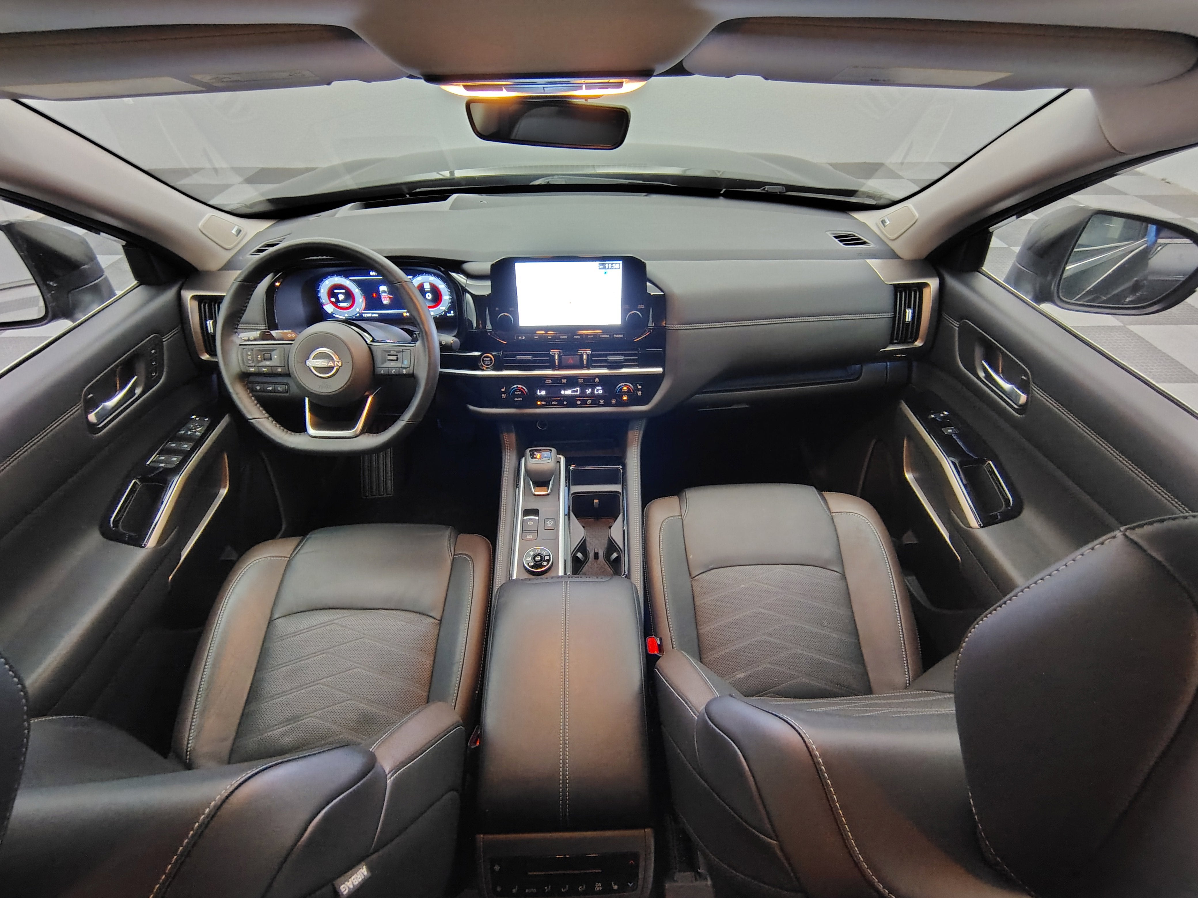 2024 Nissan Pathfinder Platinum 4WD