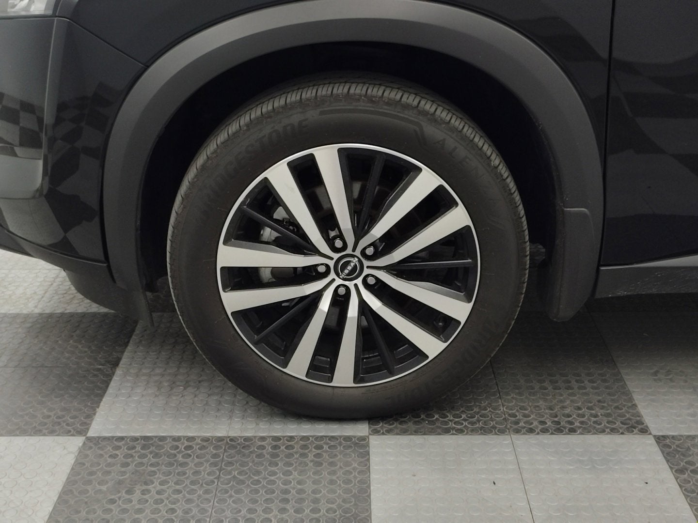 2024 Nissan Pathfinder Platinum 4WD