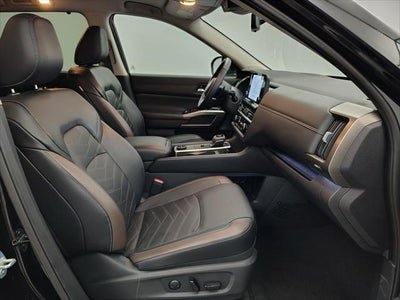 2024 Nissan Pathfinder Platinum 4WD