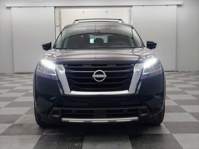 2024 Nissan Pathfinder Platinum 4WD