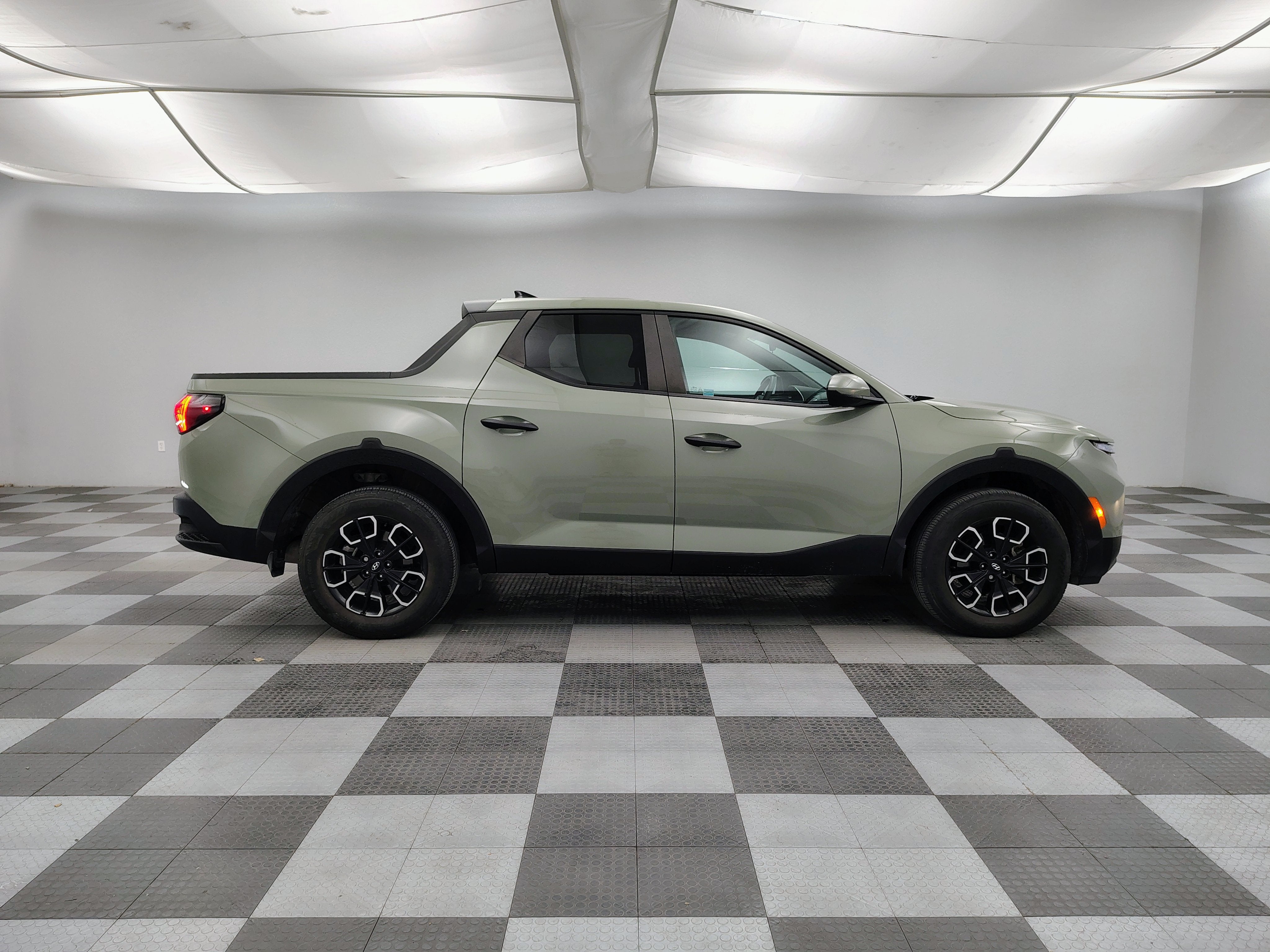 2023 Hyundai Santa Cruz SE