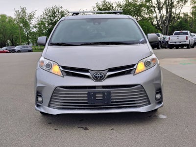 2018 Toyota Sienna XLE 7 Passenger