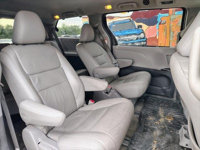 2018 Toyota Sienna XLE 7 Passenger