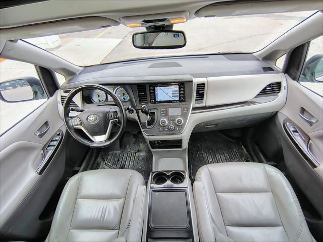 2018 Toyota Sienna XLE 7 Passenger