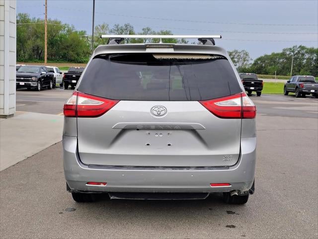 2018 Toyota Sienna XLE 7 Passenger