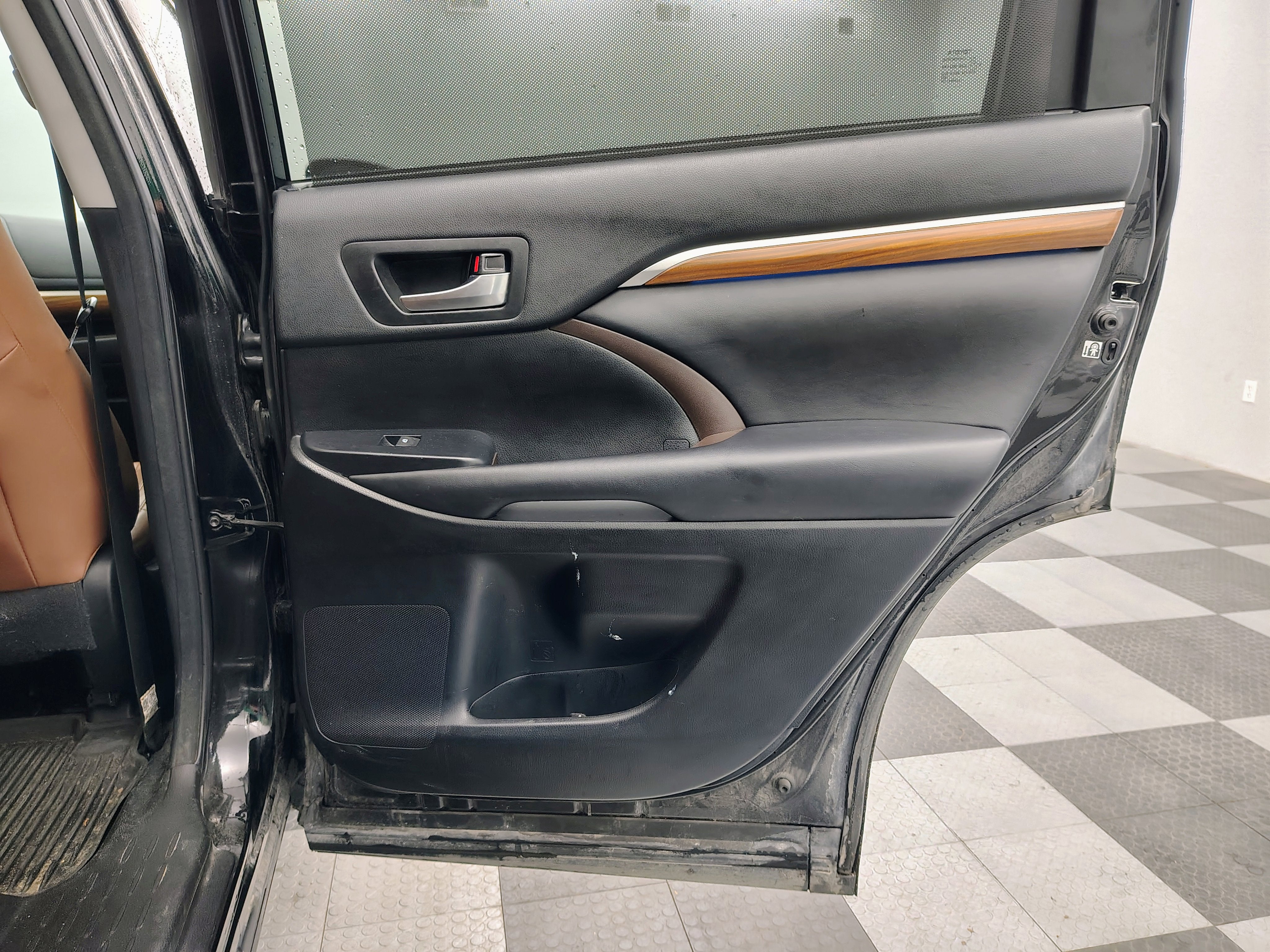 2018 Toyota Highlander Limited Platinum