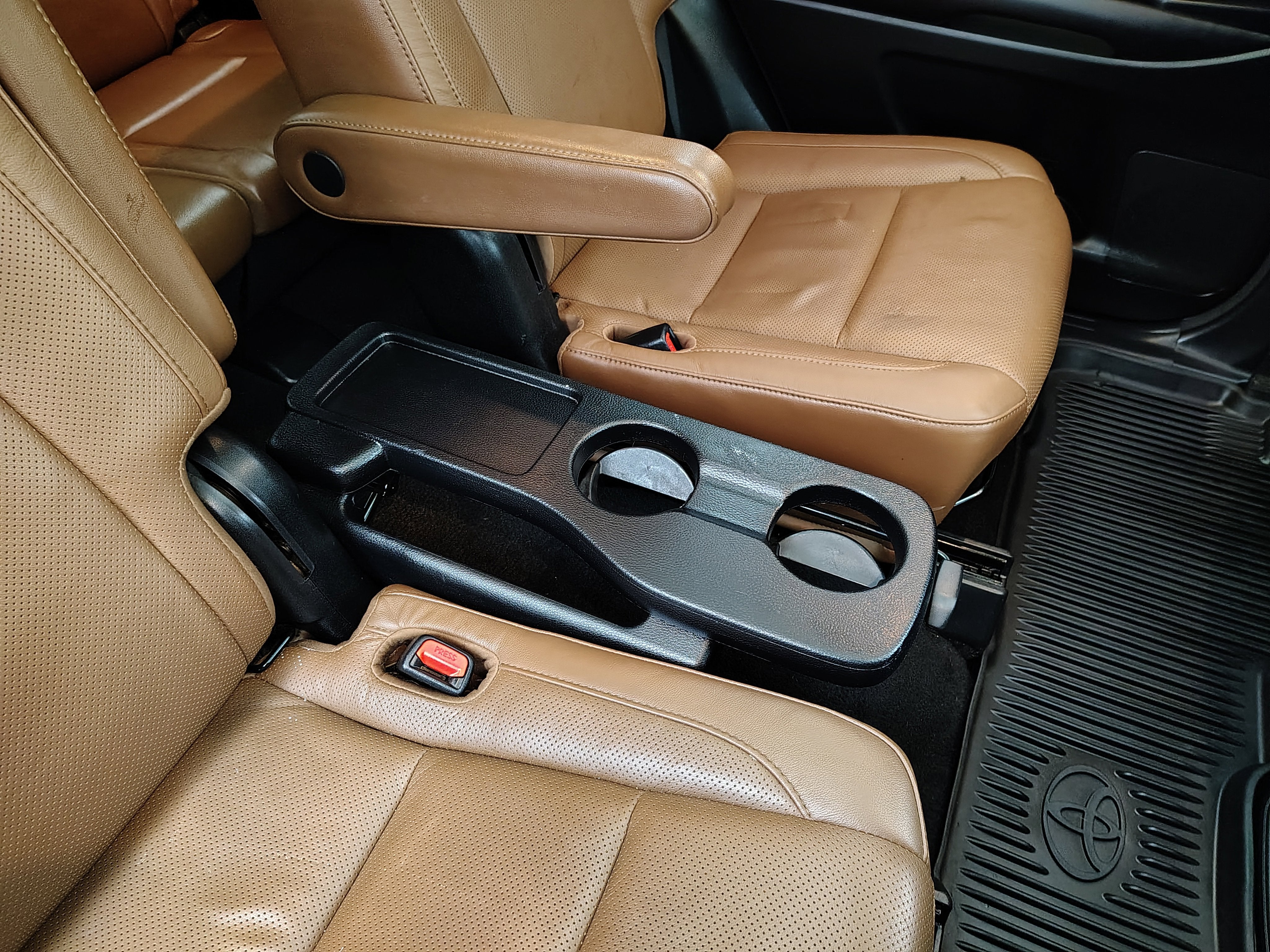 2018 Toyota Highlander Limited Platinum
