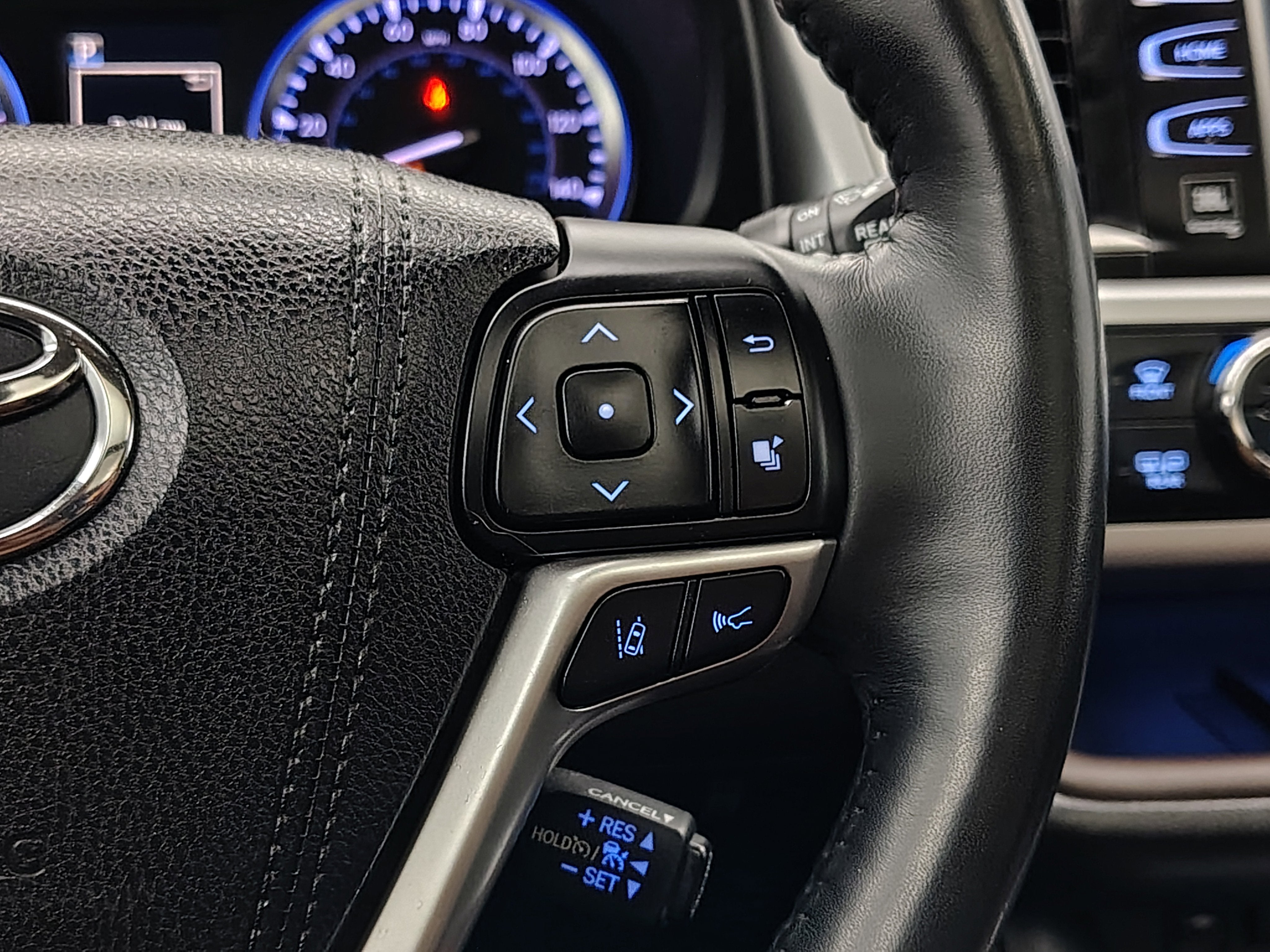 2018 Toyota Highlander Limited Platinum