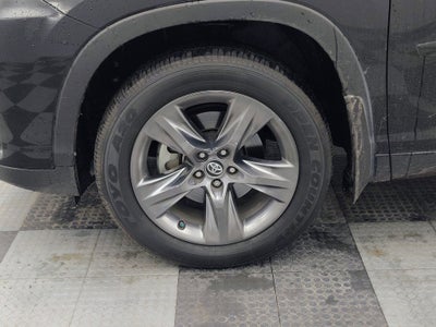 2018 Toyota Highlander Limited Platinum
