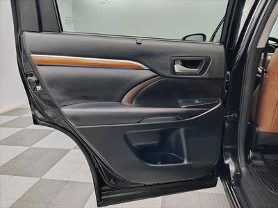2018 Toyota Highlander Limited Platinum