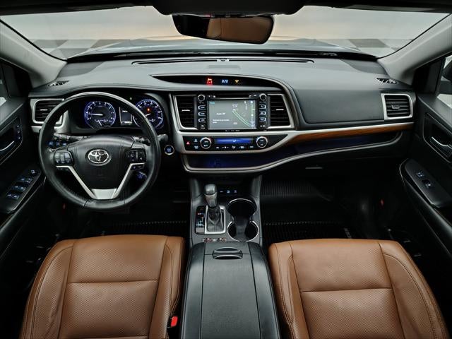 2018 Toyota Highlander Limited Platinum