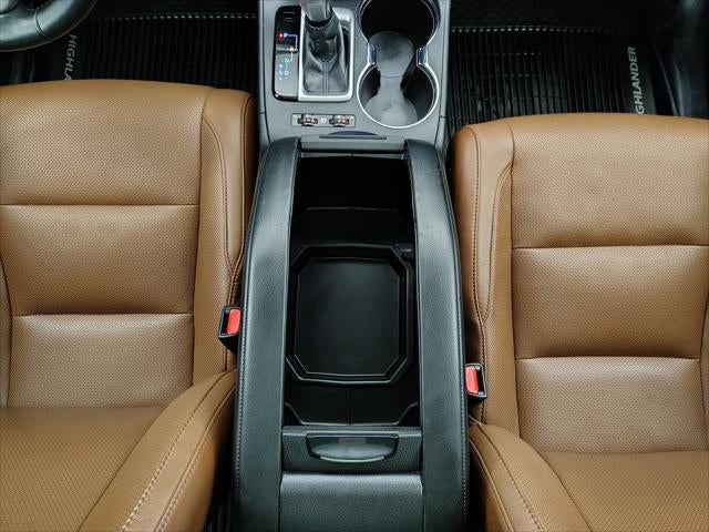 2018 Toyota Highlander Limited Platinum