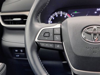 2023 Toyota Highlander LE