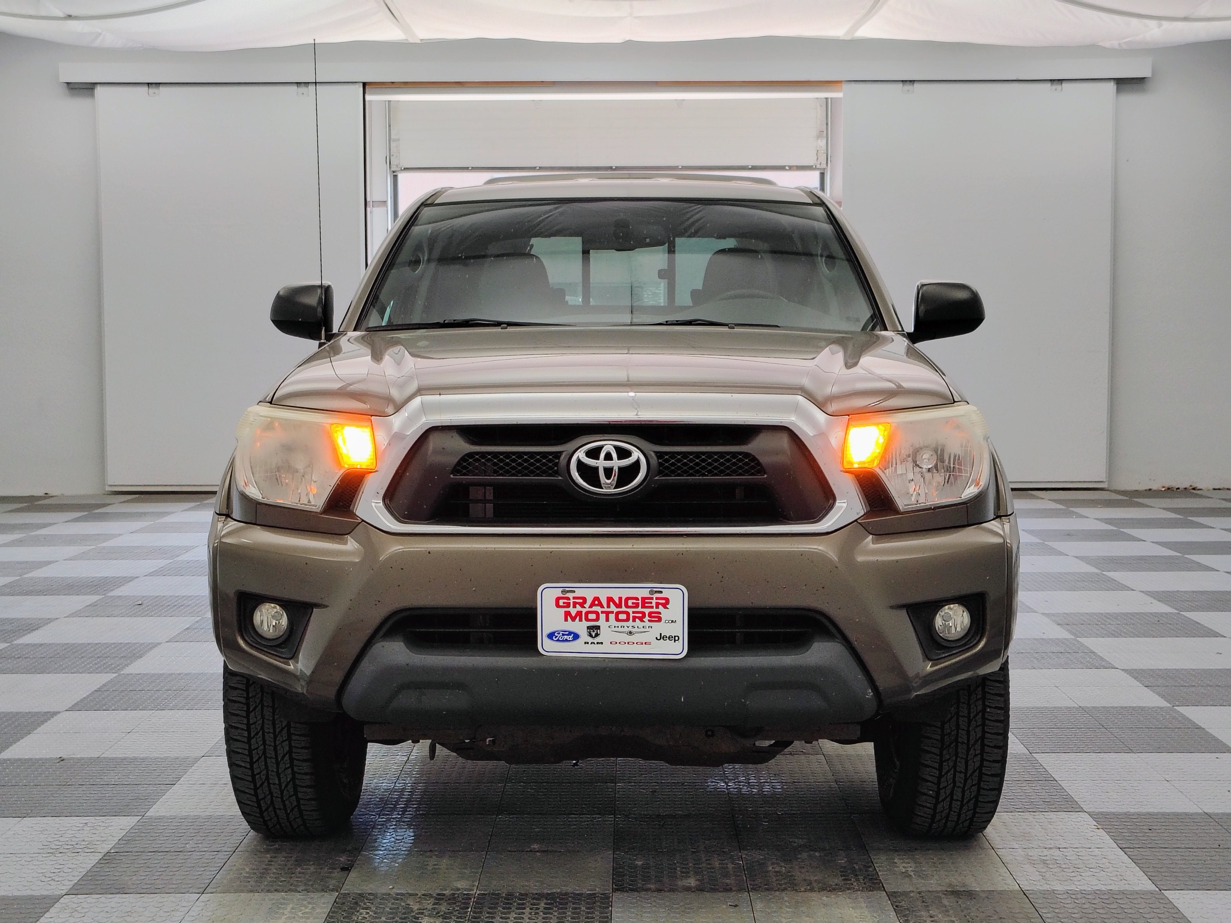 2013 Toyota Tacoma SR5