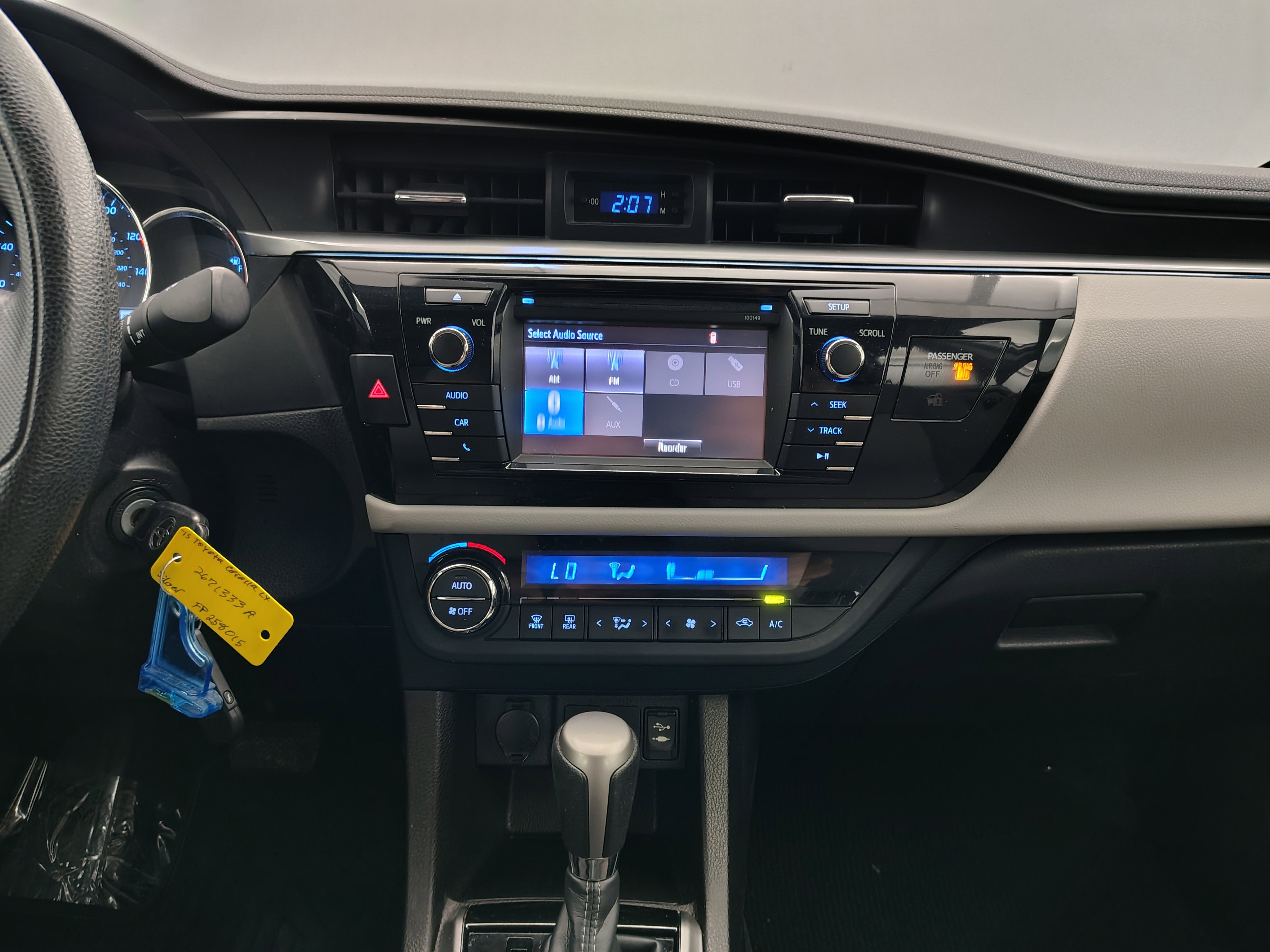 2015 Toyota Corolla LE