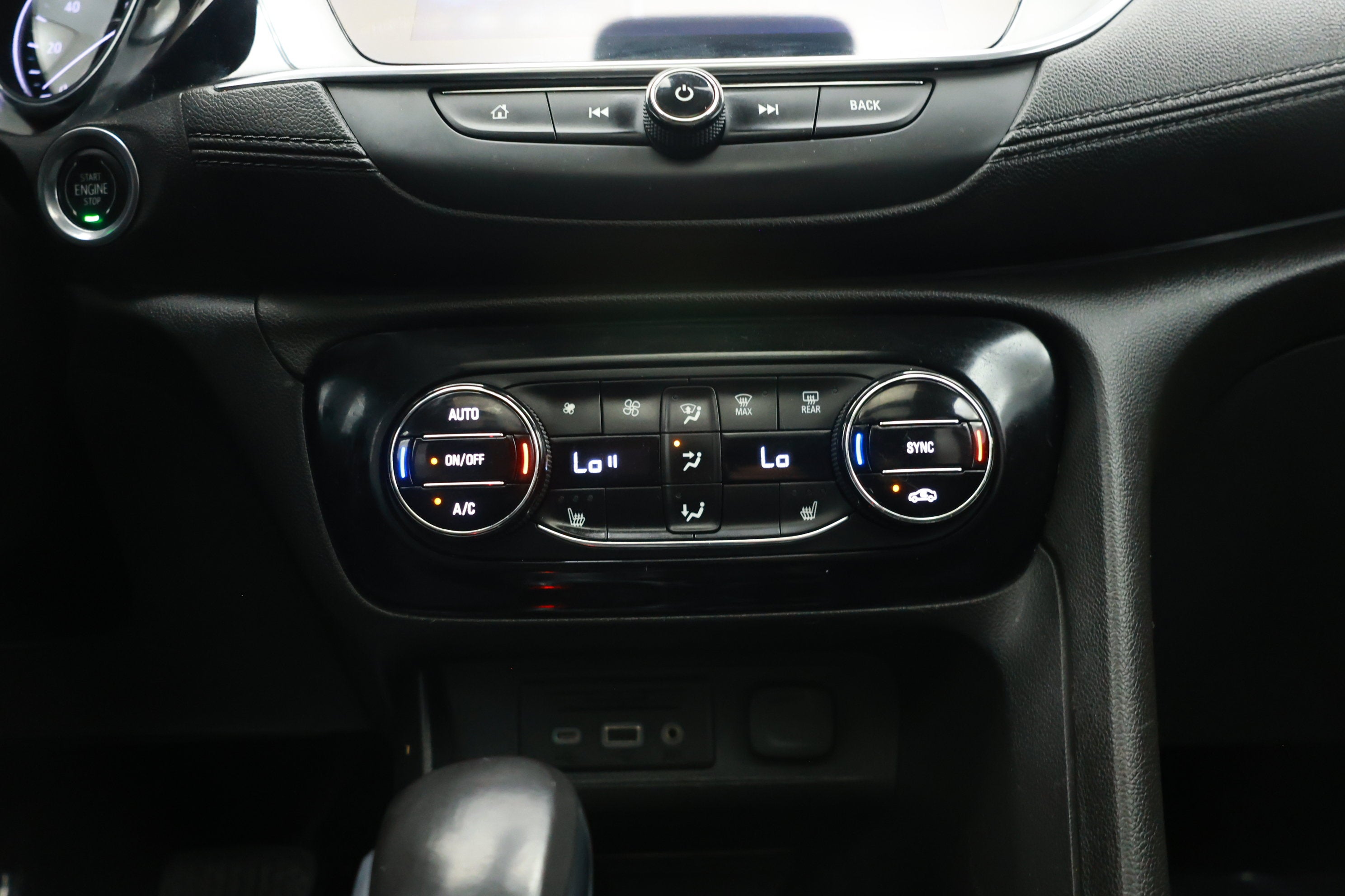 2020 Buick Encore GX Select