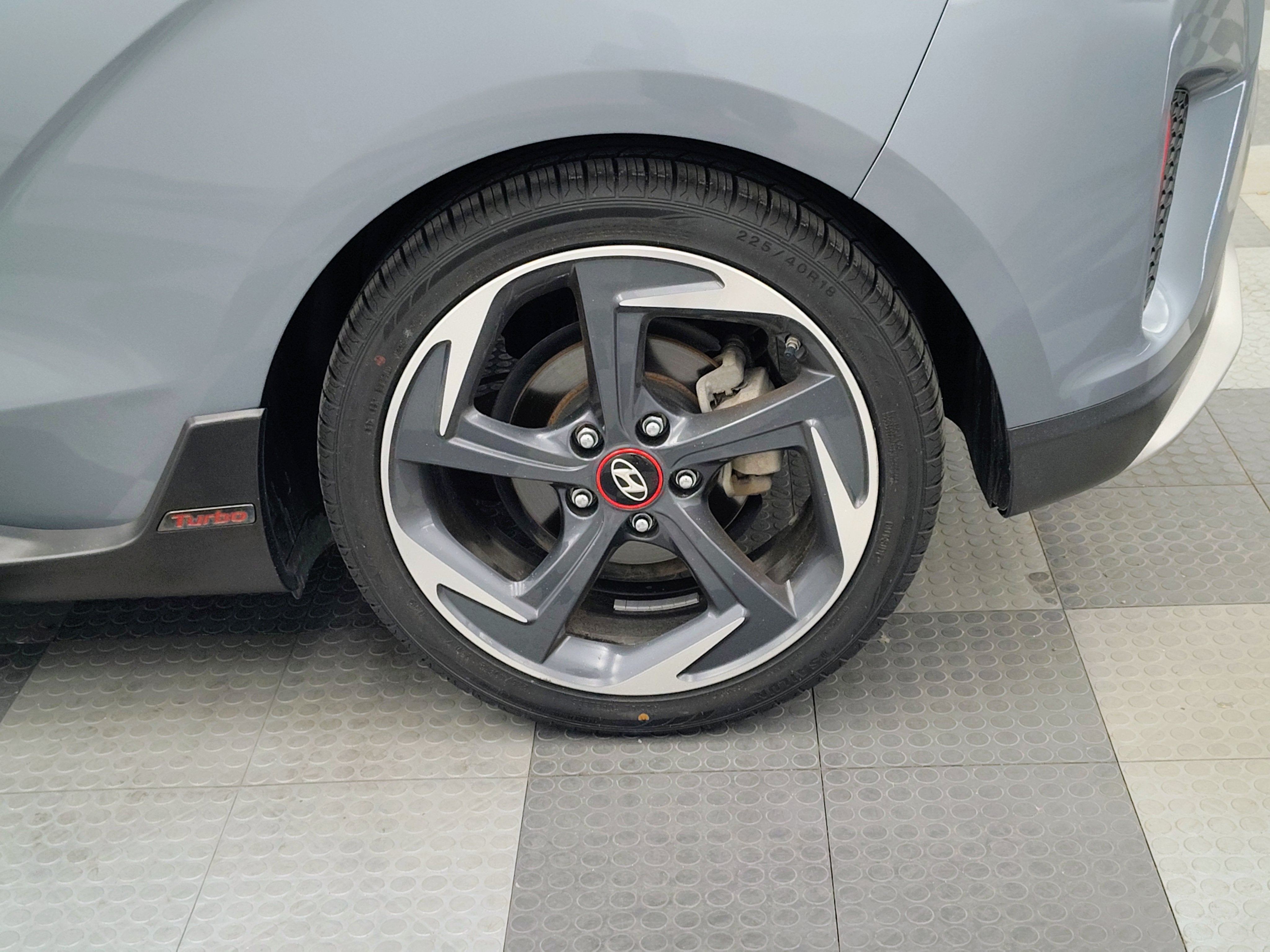 2019 Hyundai Veloster Turbo Ultimate